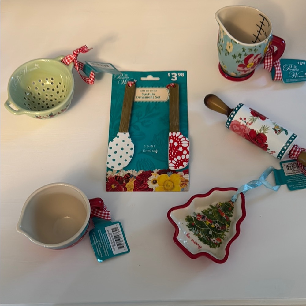 Pioneer Woman Christmas Ornaments Lot